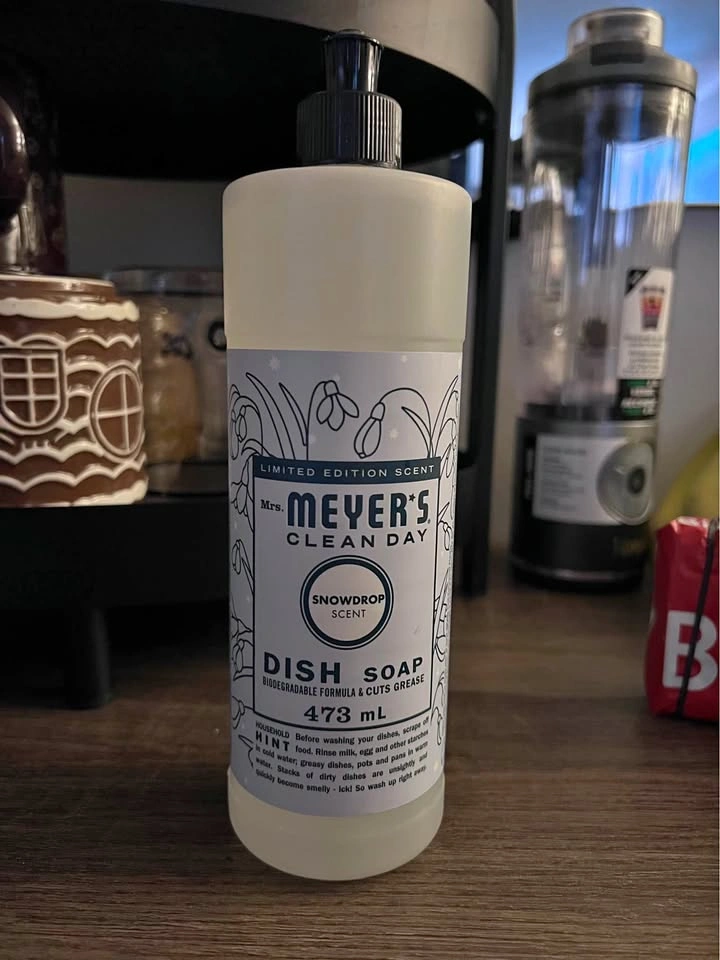 Mrs. Meyer's Snowdrop Dish Soap - Sold Out Seasonal Scent