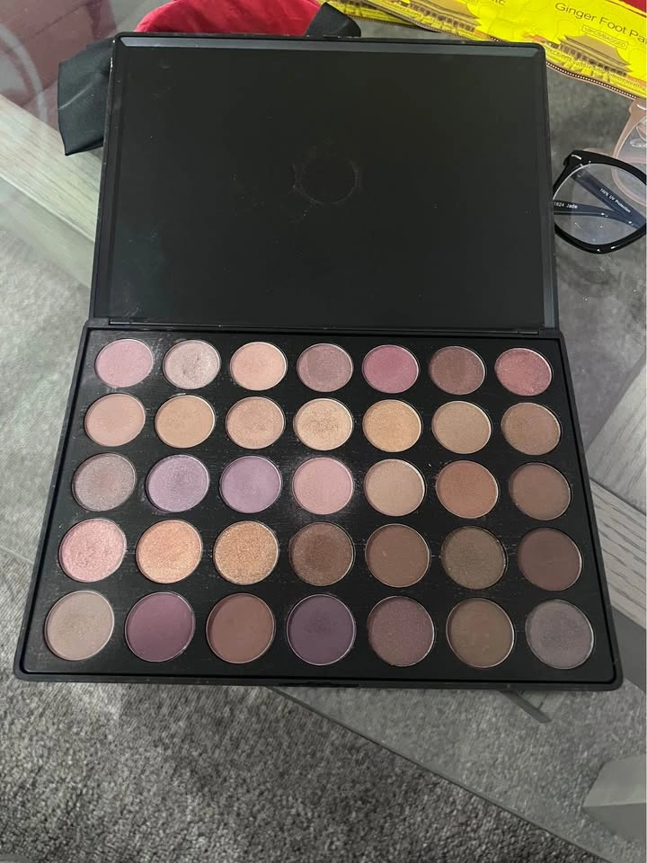 Morphe Eyeshadow Pallet 35T - photo 2