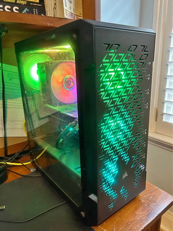 Gaming PC - Ryzen 5 5600x, RTX 3070, 16GB RAM, 3TB SSD