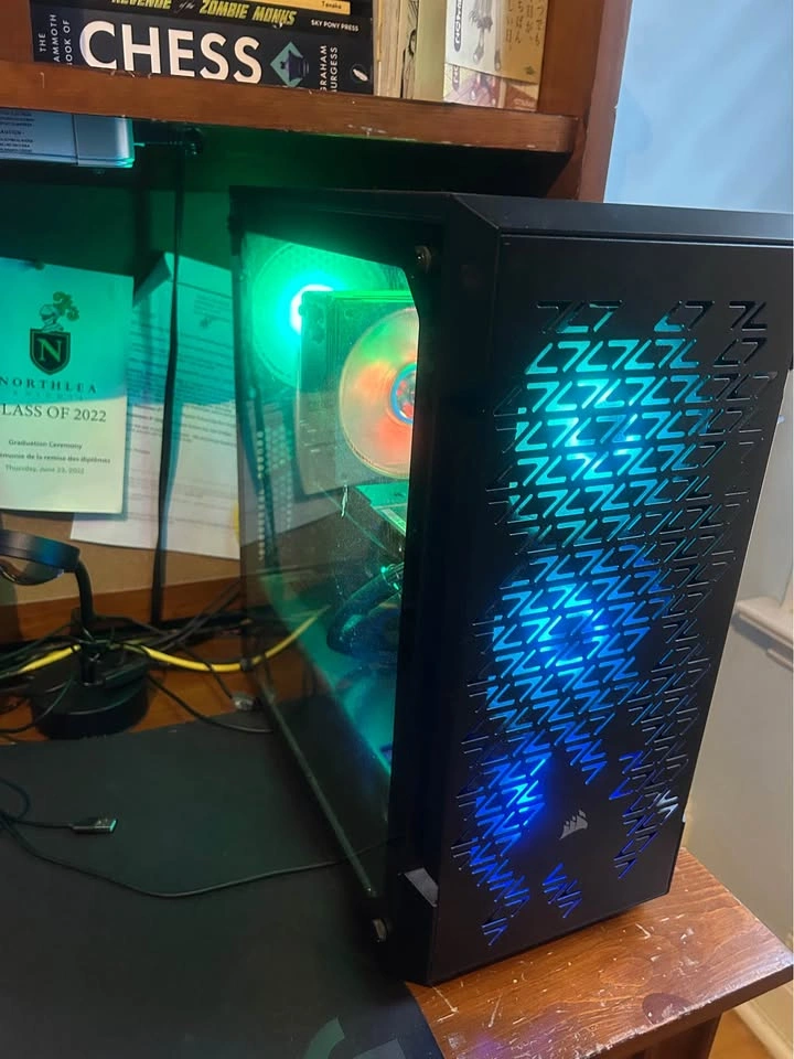 Gaming PC - Ryzen 5 5600x, RTX 3070, 16GB RAM, 3TB SSD - photo 3