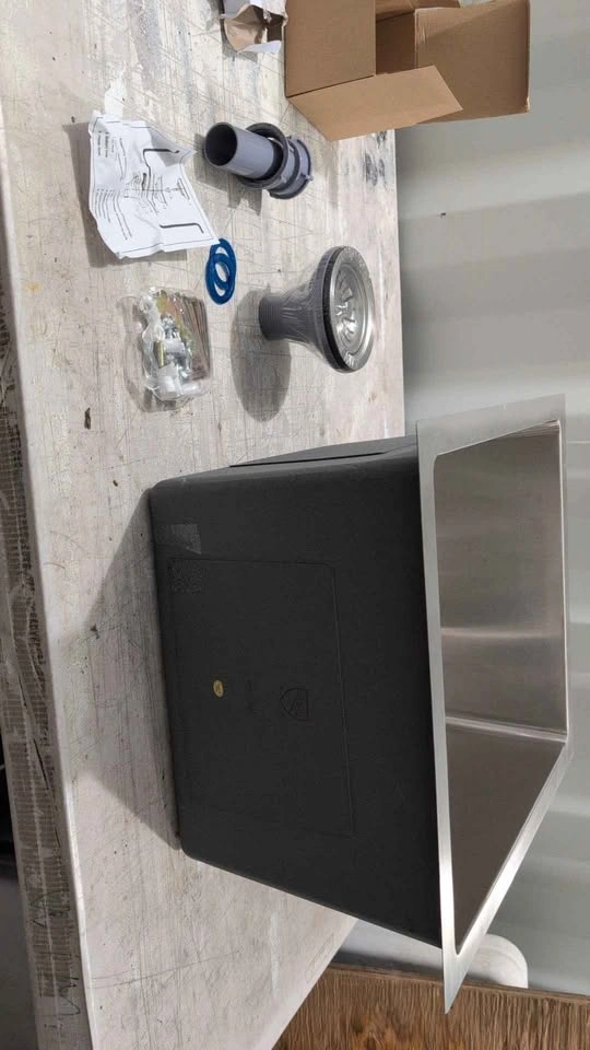 Stainless steel sink - photo 3