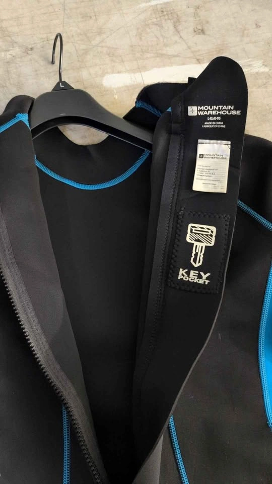 Mountain Warehouse L/XL Shorty Wetsuit - photo 3