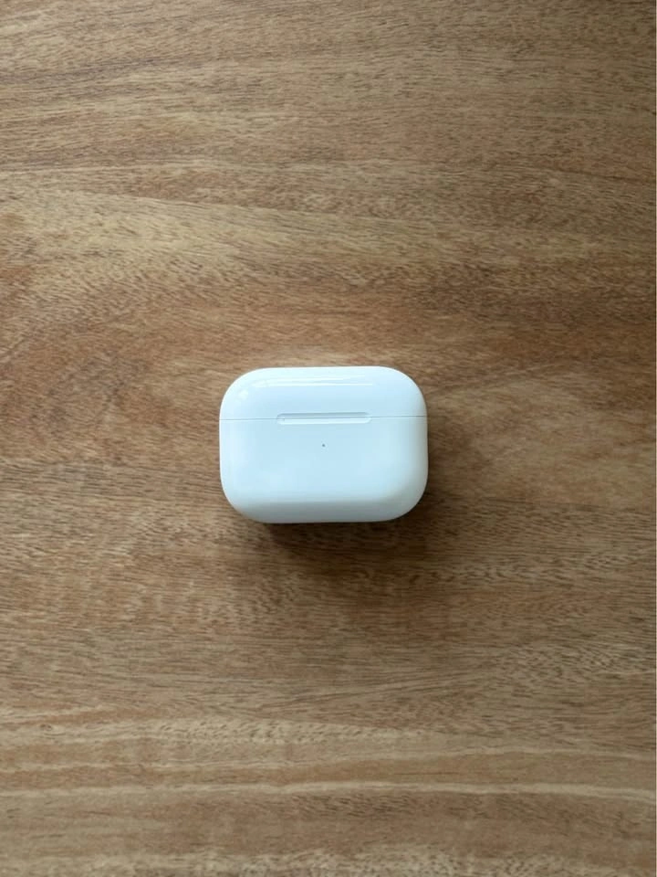 AirPods Pro 2nd Generation - photo 2