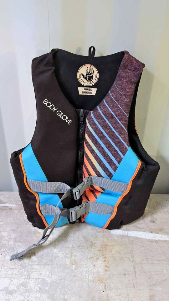 Body Glove Life Jacket Size Large