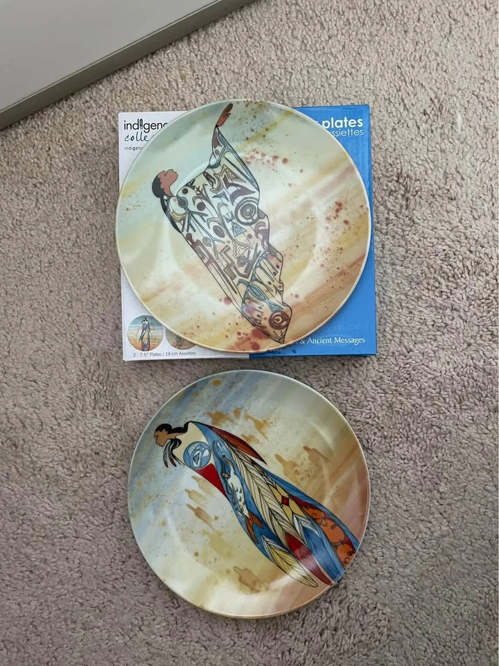 Indigenous Collection Signature Plates - Set of 2