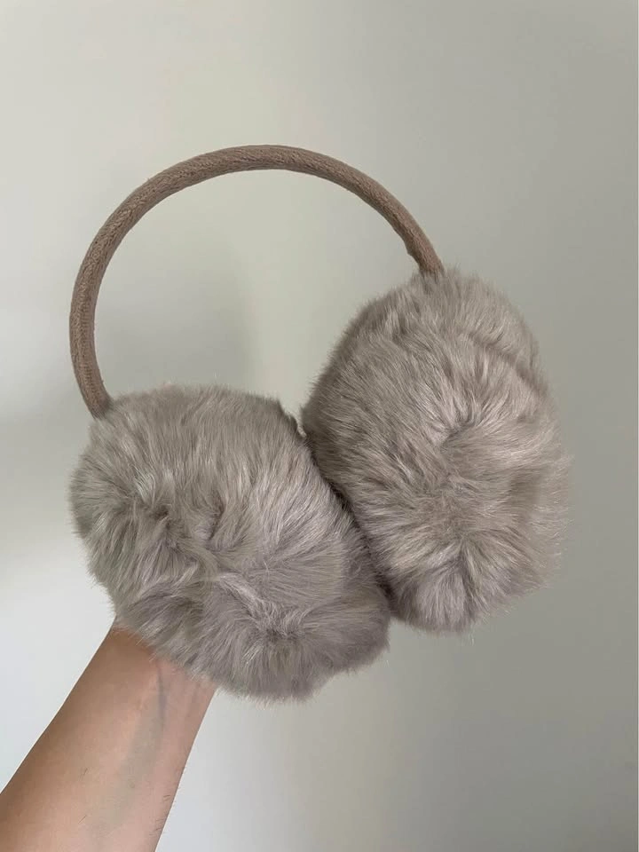 Fuzzy Earmuffs - Grey