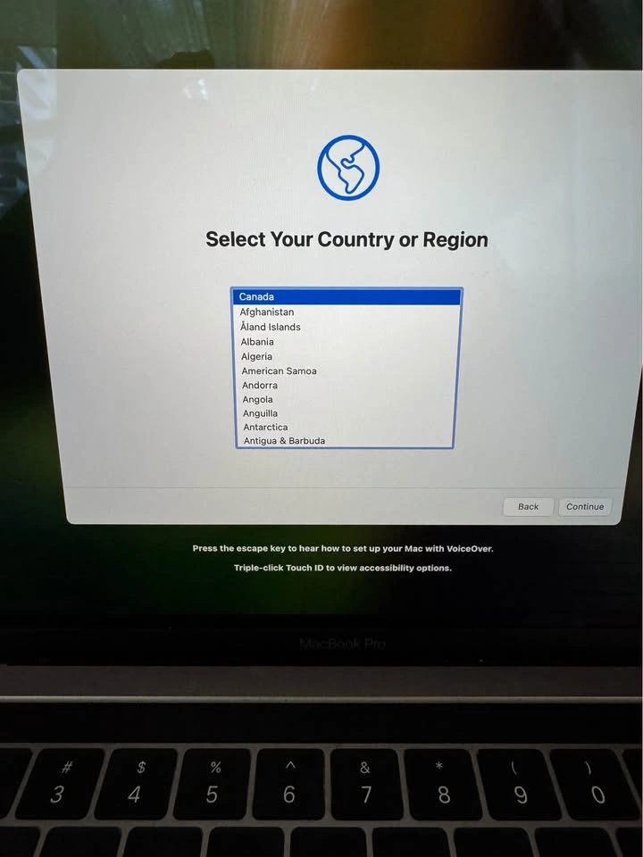 MacBook Pro 2018 13” – i5 / 8GB RAM / 256GB – Good Condition - photo 3
