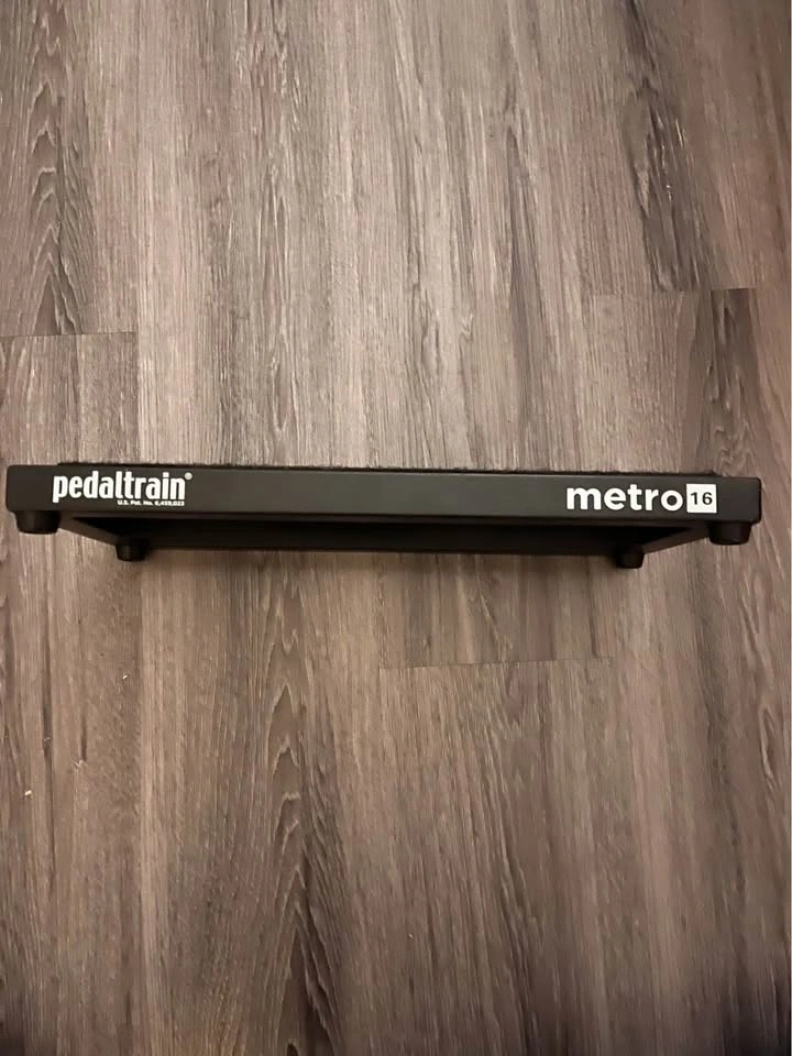 Pedaltrain Metro 16 Pedal Board and Soft Case - photo 2