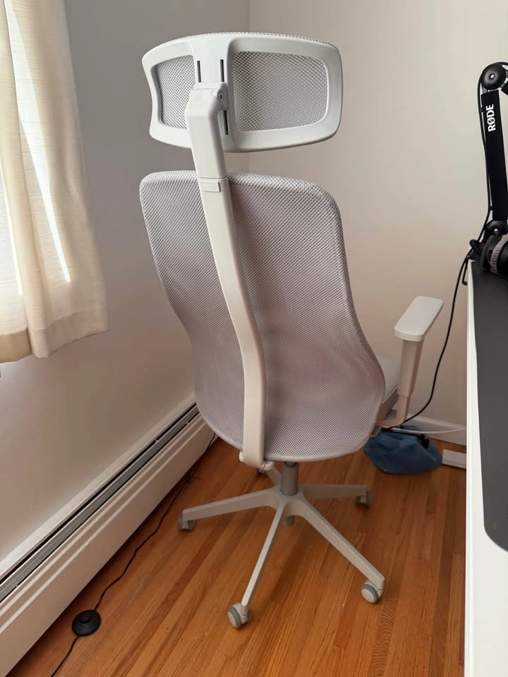 URGENT SALE!! - IKEA Desk Chair - photo 2