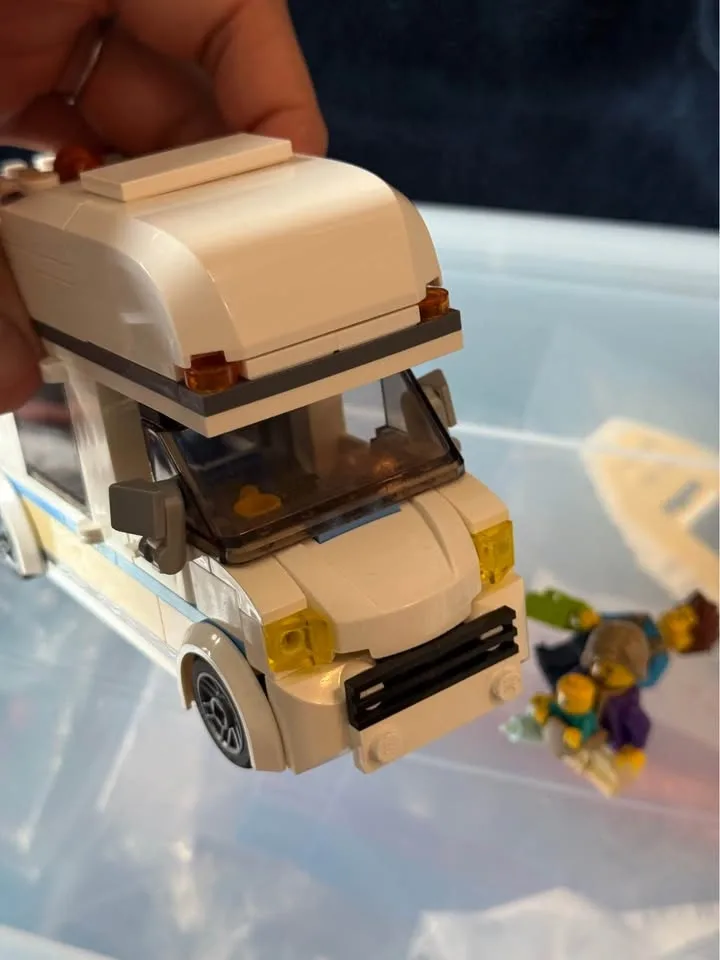 60283 - City - Holiday Camper Van (Retired) - photo 5