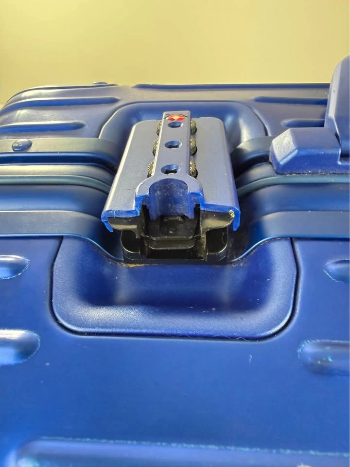 Rimowa Original Cabin Marine Blue 35L Carry On Suitcase - photo 5
