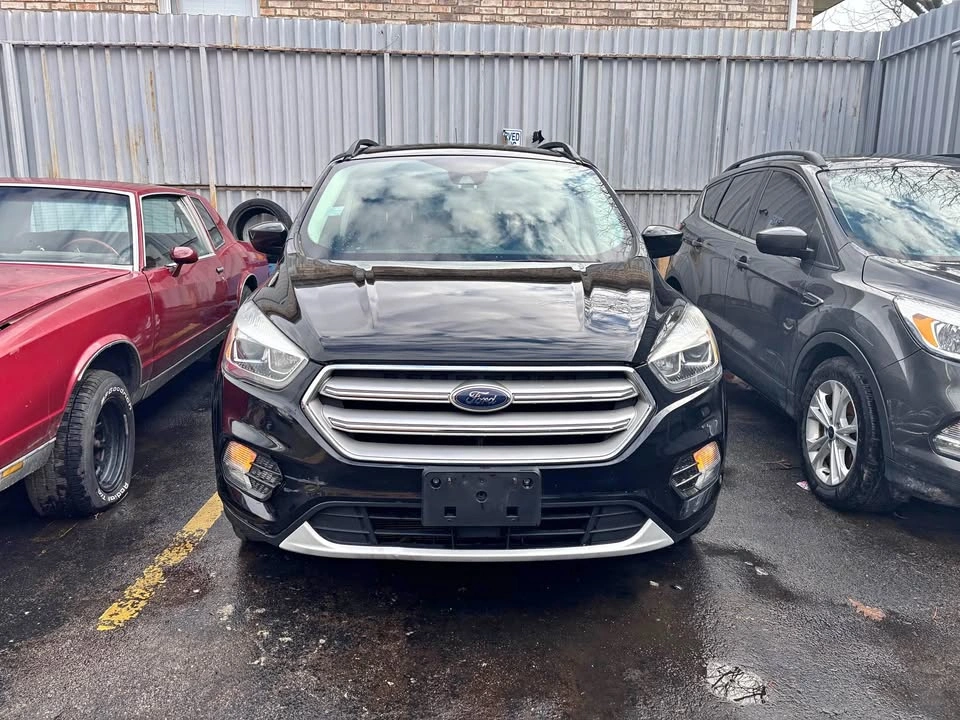 2019 Ford Escape SEL Sport Utility 4D