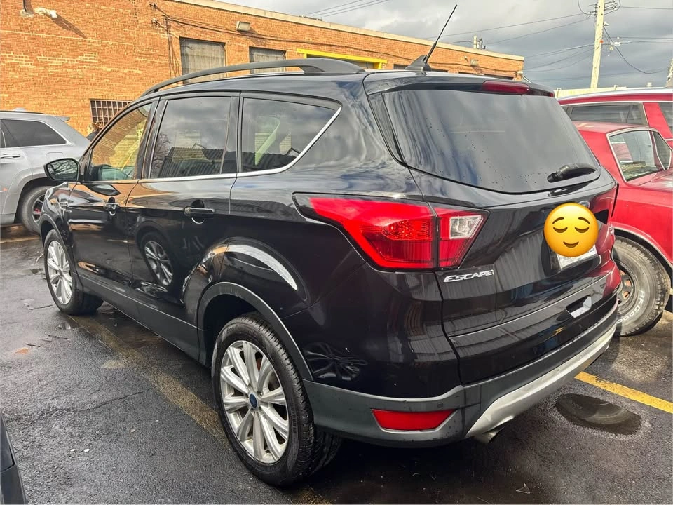 2019 Ford Escape SEL Sport Utility 4D - photo 3