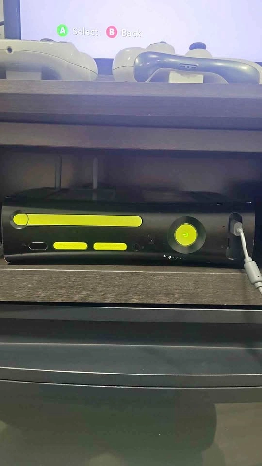Xbox 360 120GB bundle.