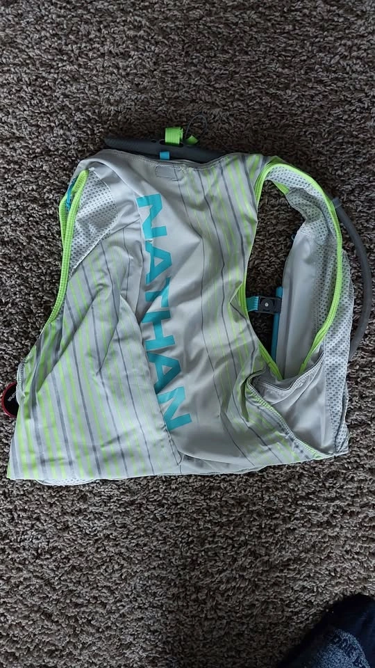 Nathan Trail Running Pack with Bladder - photo 2
