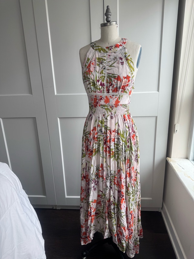 Worn Once Size Large Beautiful Long Sun Dress - photo 2