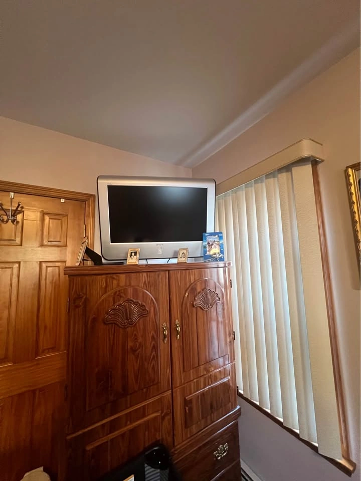 Sony 24-inch WEGA Television TV - photo 2