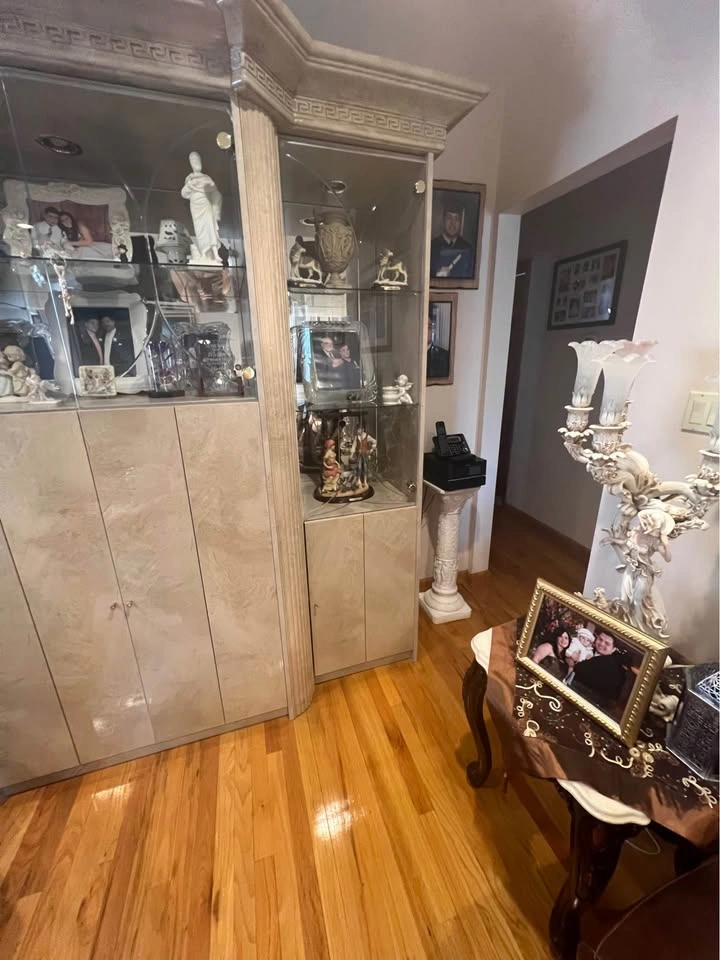 Living Room TV Console Entertainment Center - photo 4