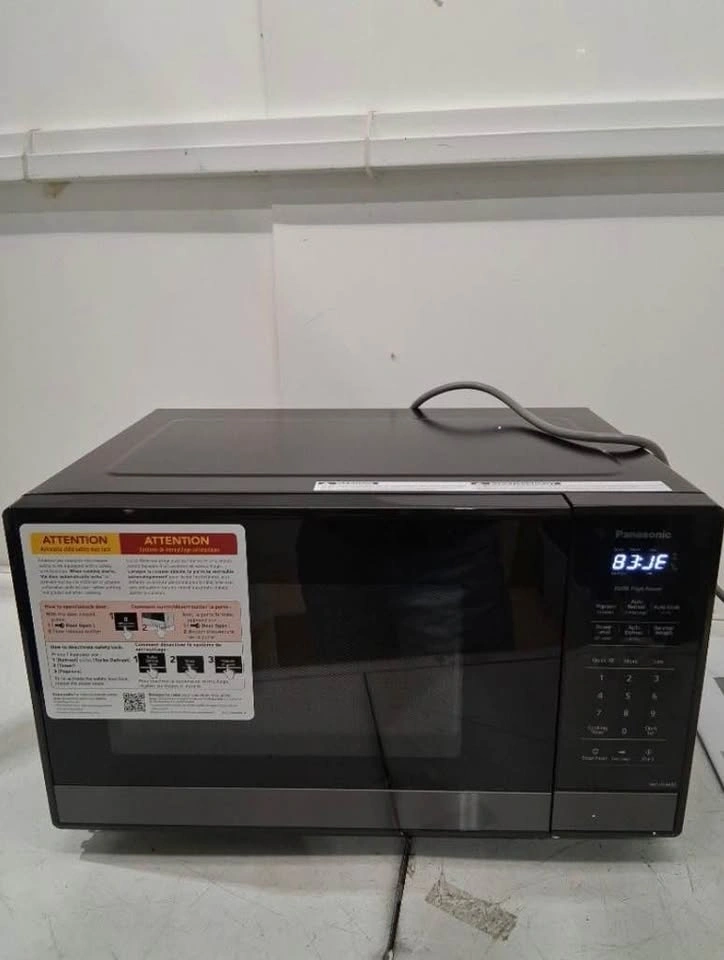 Panasonic Compact Digital Microwave Oven - 0.9 cu.ft - Black - photo 3