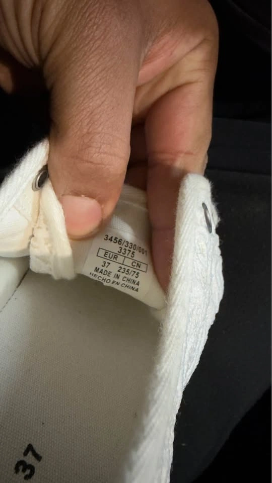 Brand new Zara white lace sneakers for sale 🤍 - photo 2