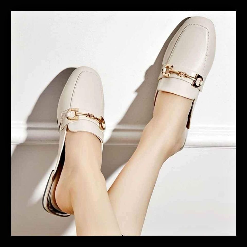 Brand New Karen Leather Mules Slippers Size 8.5
