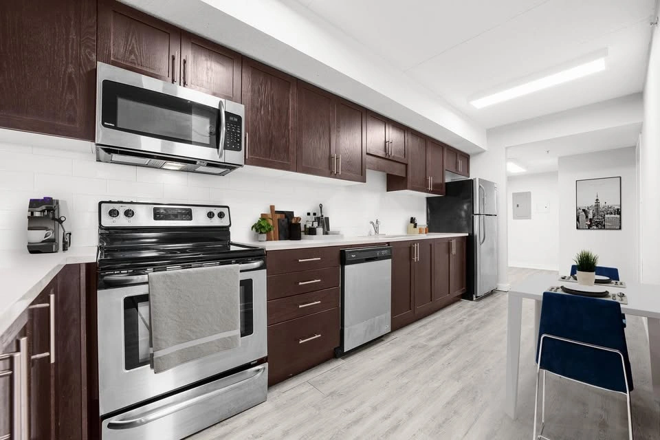 Private Bedroom Sublet at The MARQ - May to Aug 2026 - photo 3