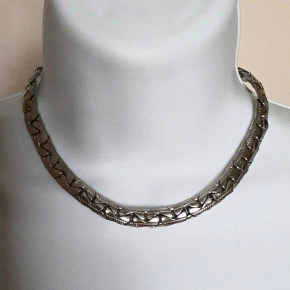 Vintage Silver Chunky Chain Choker Necklace