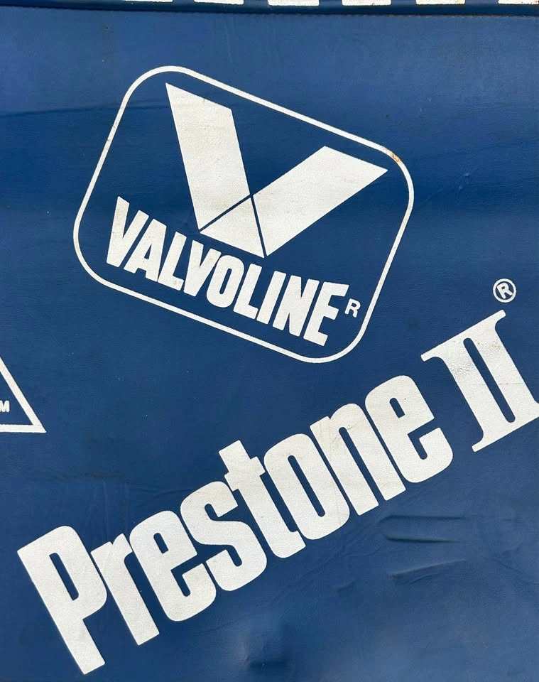 Vintage 70s/80s Mechanic Fender Cover - STP/Valvoline/Prestone - photo 5