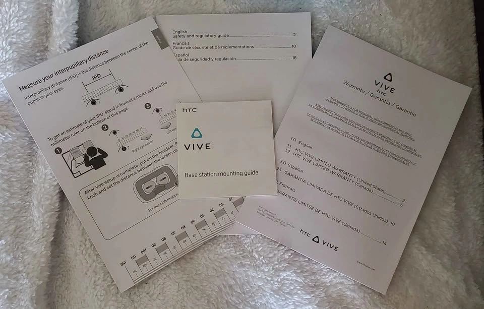Vive - Like New, In Box + Accessories - photo 5