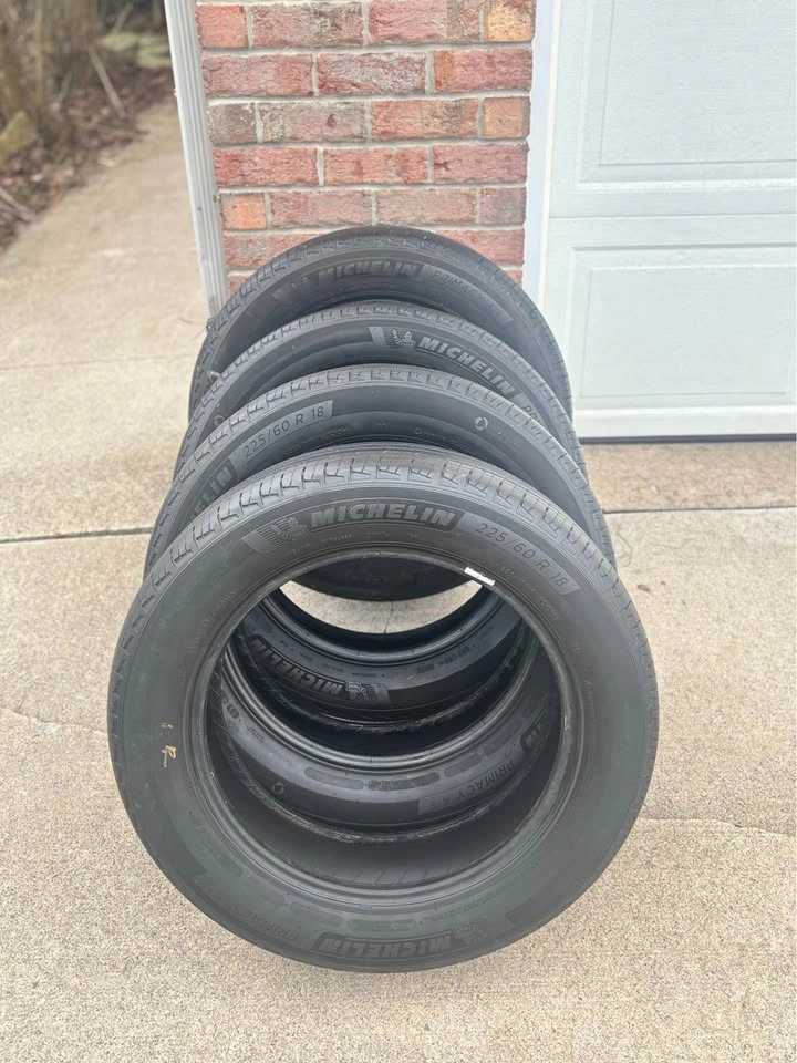 All Season Michelin Primacy A/S - 225/60R18 Tires (Set of 4) - photo 2
