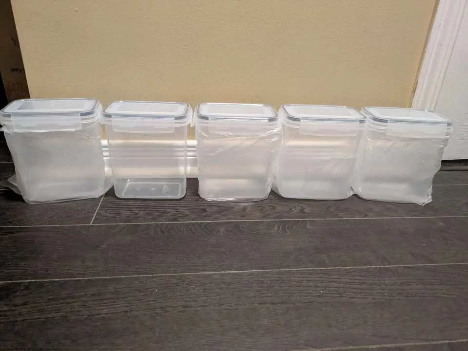 Brand new 5 pack 1.6l airtight food containers (firm price) image indicator(7)