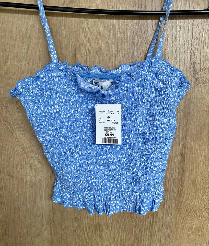 NWT Woman’s Hollister Tank