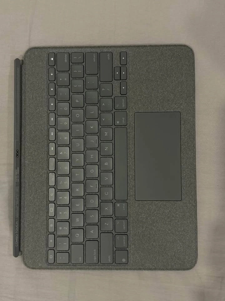 Logitech Combo Touch Keyboard Case for iPad Pro 12.9" (5th/6th G - photo 4