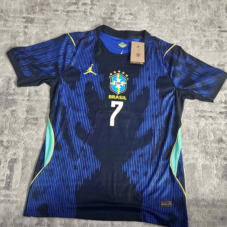 BNWT Vini Jr. Brazil 2026 World Cup Player Version Jersey #7-Lar
