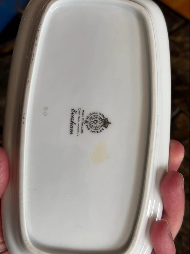 Royal Worcester Evesham Gold Baking & Serving Set - photo 4