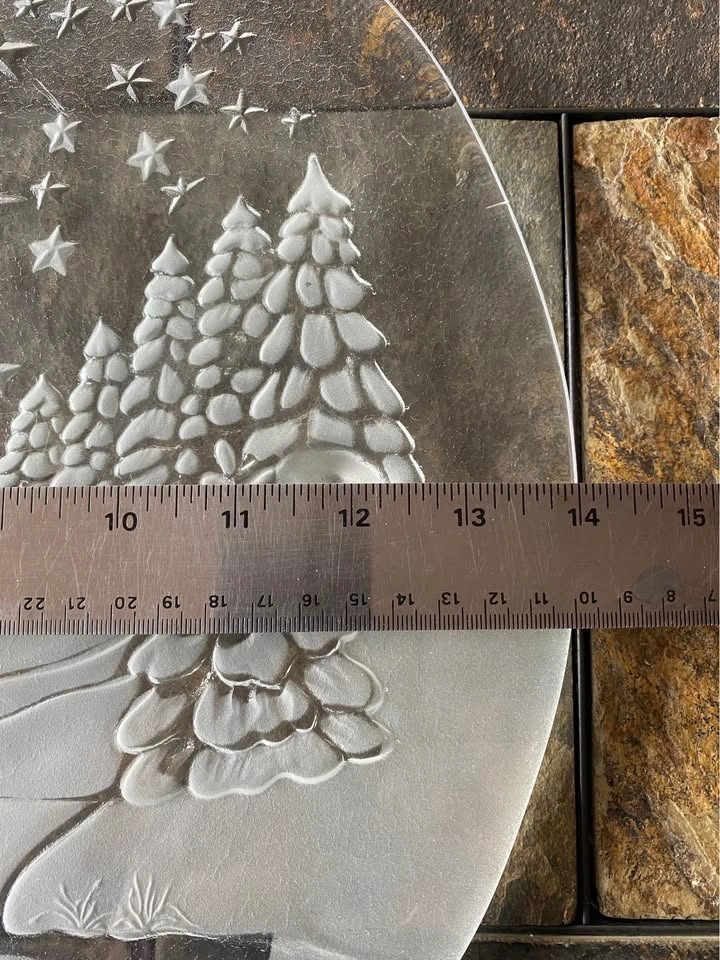 Vintage Studio Nova "Winterland" 14” Glass Plate - photo 3