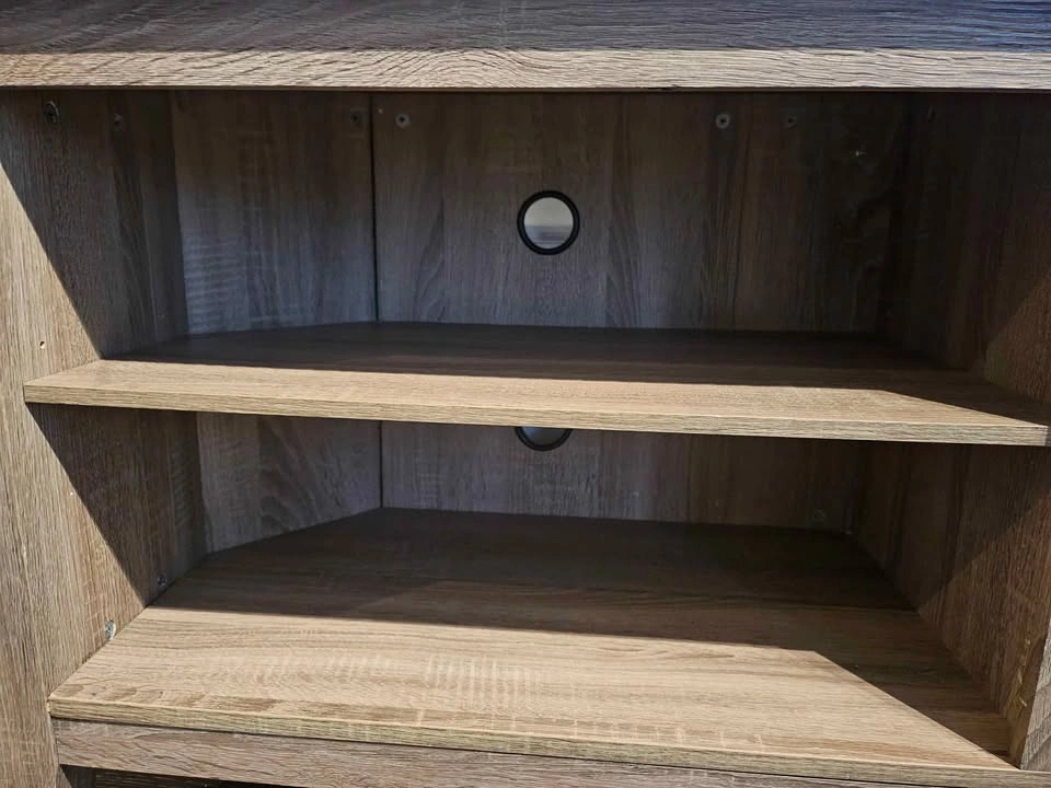 TV stand 📺 - photo 3