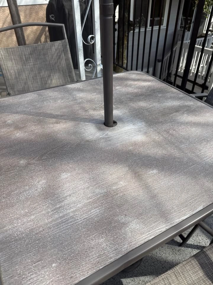 4 Chair Patio Set with Umbrella - photo 3