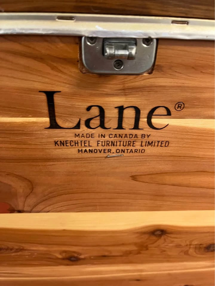 Knechtel Furniture limited wood storage chest - photo 3