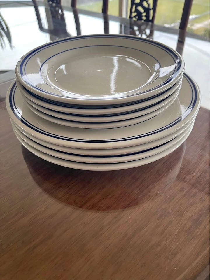 Ciera Plate Set - 4 Small & 4 Medium