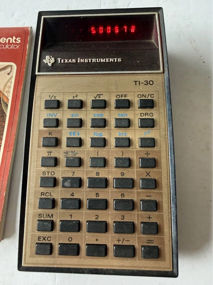 VINTAGE TEXAS INSTRUMENTS TI-30 CALCULATOR MADE IN USA TESTED WO - photo 2