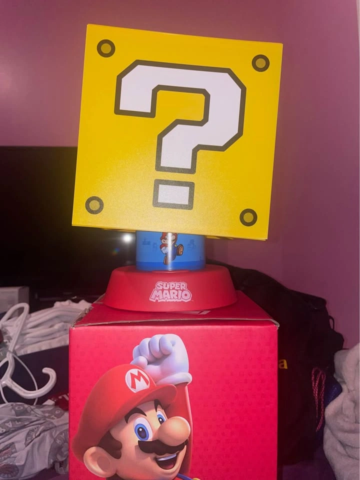 Paladone Super Mario Night Light – Used (Good Condition) - photo 4