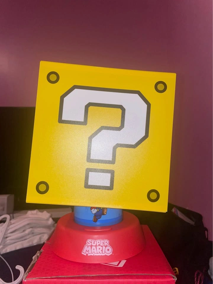 Paladone Super Mario Night Light – Used (Good Condition) - photo 5