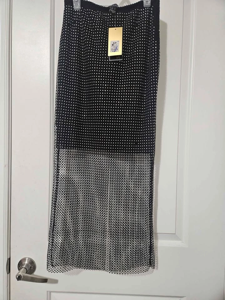 Black Mesh Skirt New with tag - photo 4