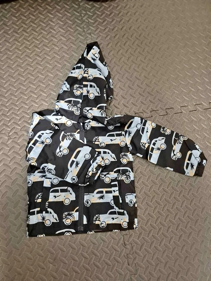 Spring / rain jacket size 110 cm