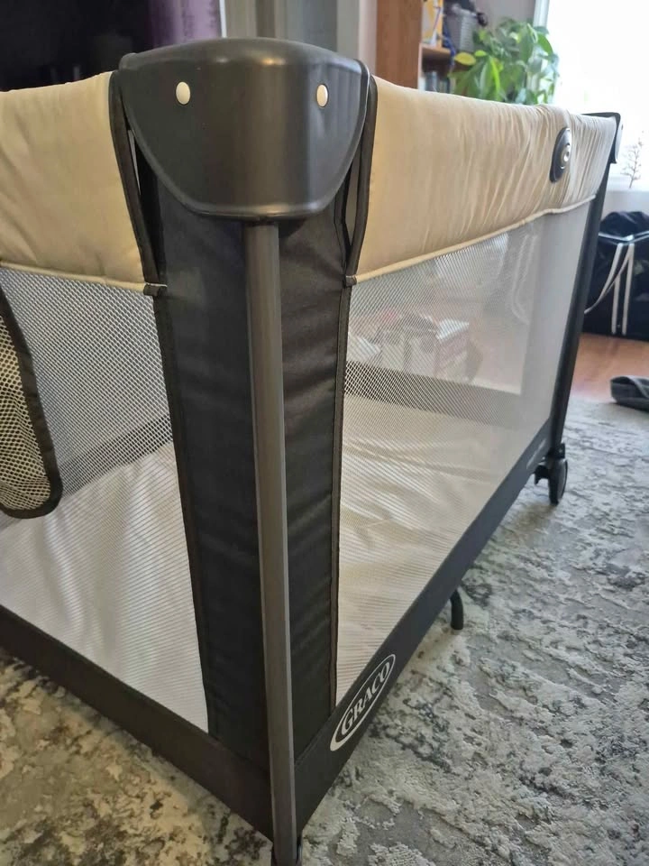 Foldable playpen - photo 2
