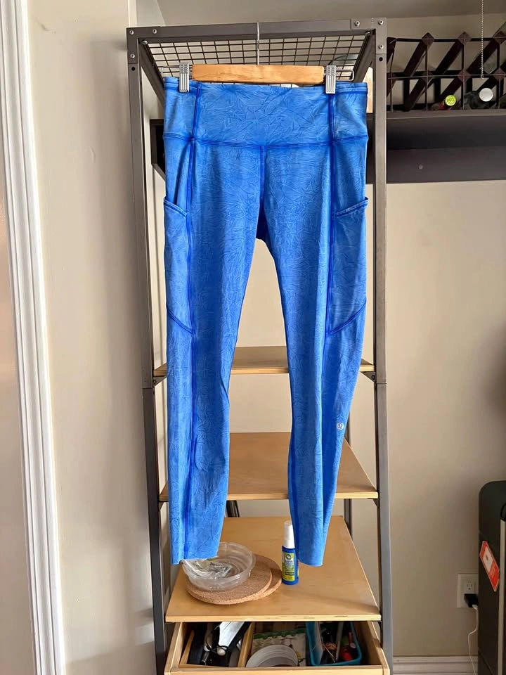 Lulu Leggings - Size 6