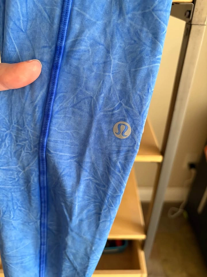 Lulu Leggings - Size 6 - photo 2
