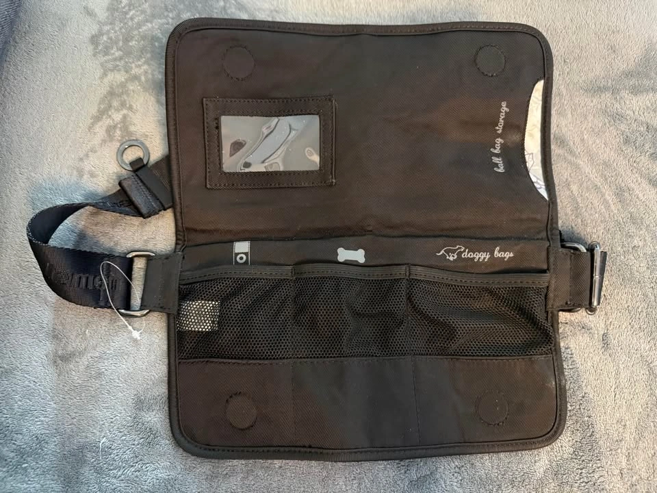 Lululemon Athletica Black Dog Walking Crossbody Bag / Pouch - photo 5