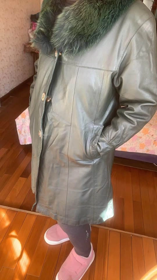 Vintage Genuine Cowhide Leather Long Coat - photo 2